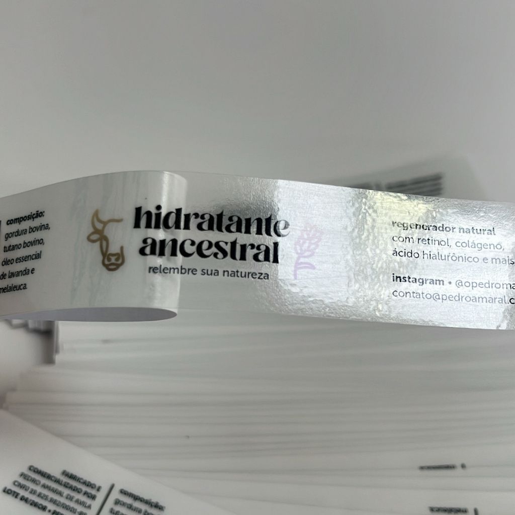 Adesivo de vinil com fundo transparente, outro modelo