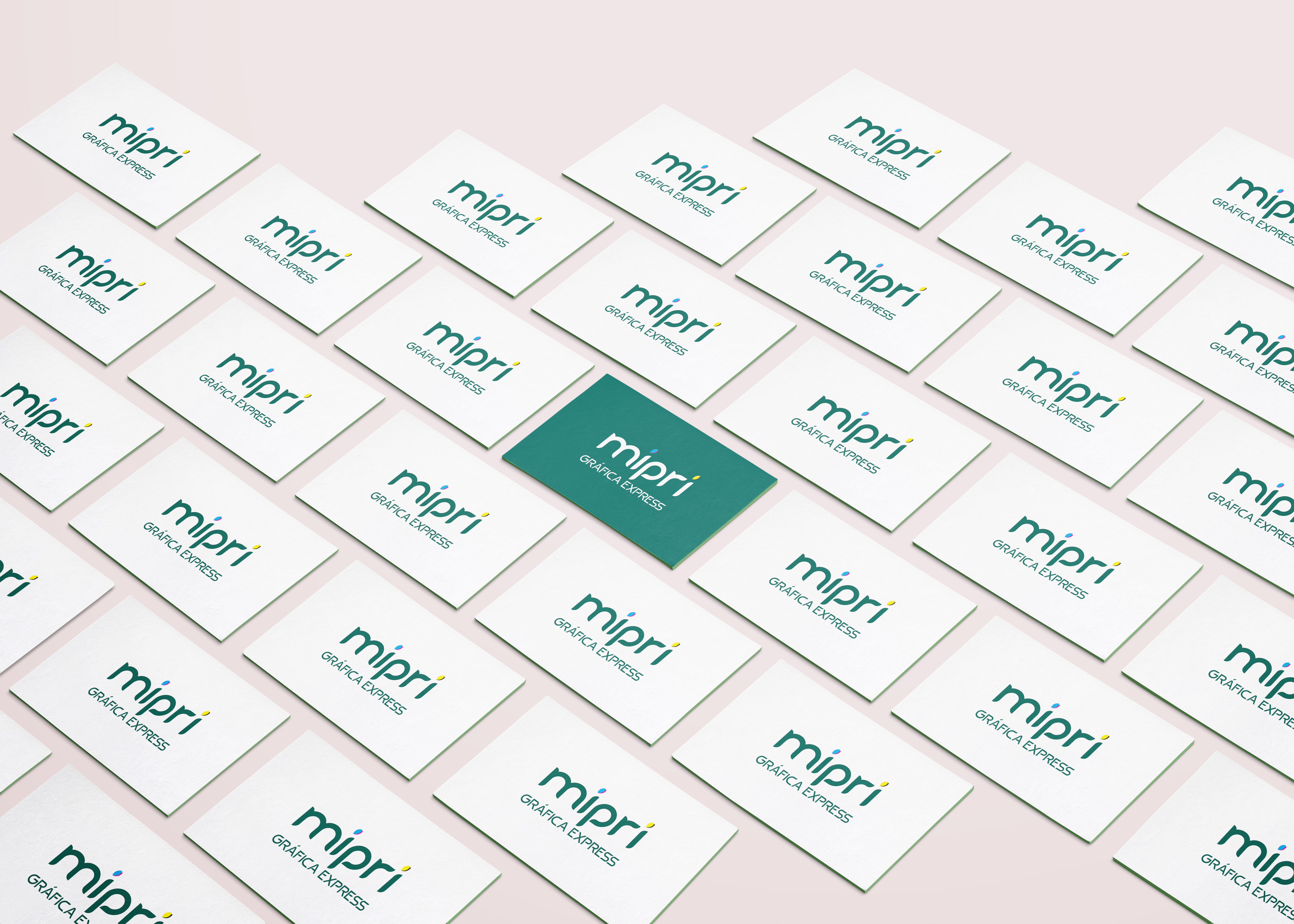 Mockup de cartões de visita personalizados Mipri Gráfica Express