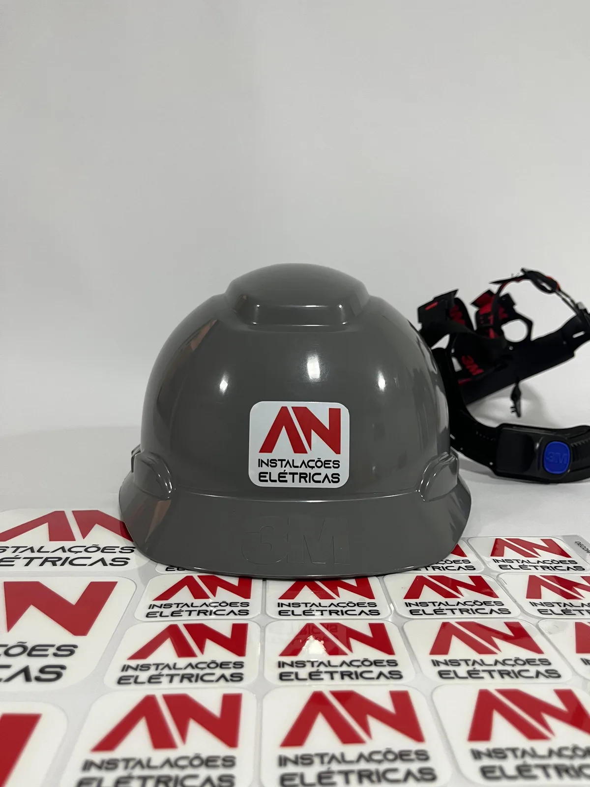 Capacete de obra personalizado, outro ângulo
