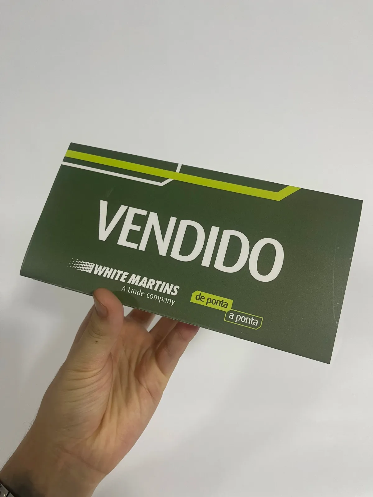 Display tríedro de mesa, outro modelo